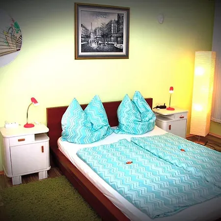 Hotel Ambiente Solutions *