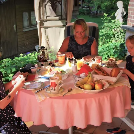 Ambiente Solutions Hotel *