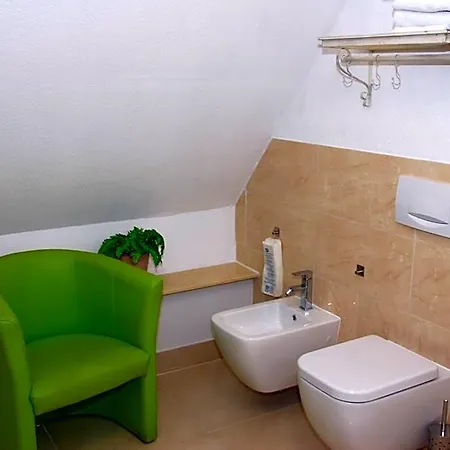 Отель Ambiente Solutions *