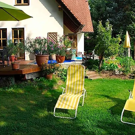 Отель Ambiente Solutions Оберасбах