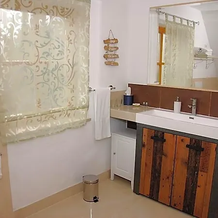 Отель Ambiente Solutions *